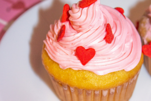 Valentine’s Day Surprise Cupcakes recipe