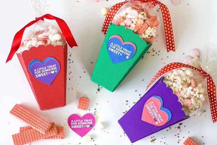 Valentine Popcorn Boxes and Printable Valentine Gift Tags
