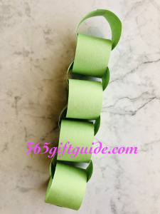 DIY Countdown to Christmas Chain Process