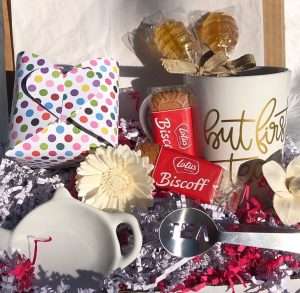 Deluxe Tea Gift Basket