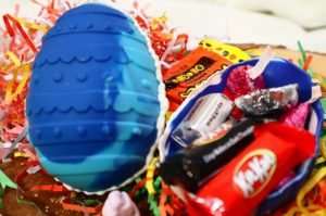 Breakable Surprise Chocolate Easter Egg