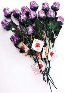 Madelaine Chocolate One Dozen Red Sweetheart Roses