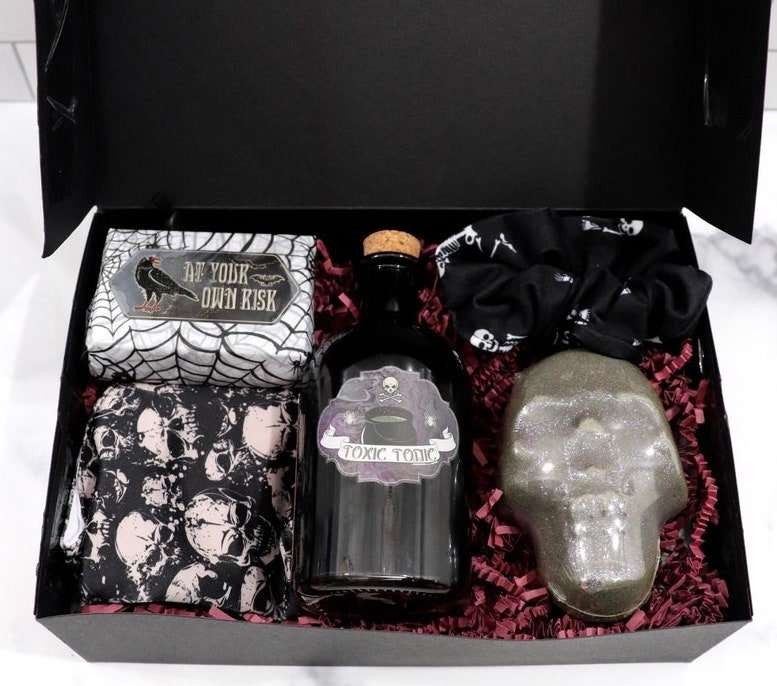 Skull Halloween Gift Box