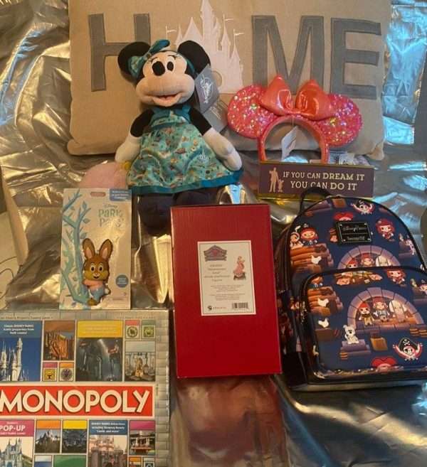 Gifts from Mickey Box