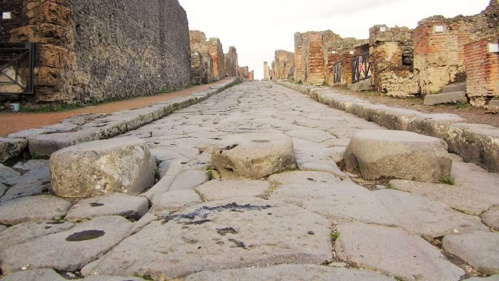 Ancient-Ruins-of-Pompeii-Virtual-Experience