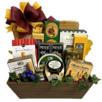 fromage-favorite-gourmet-gift-basket