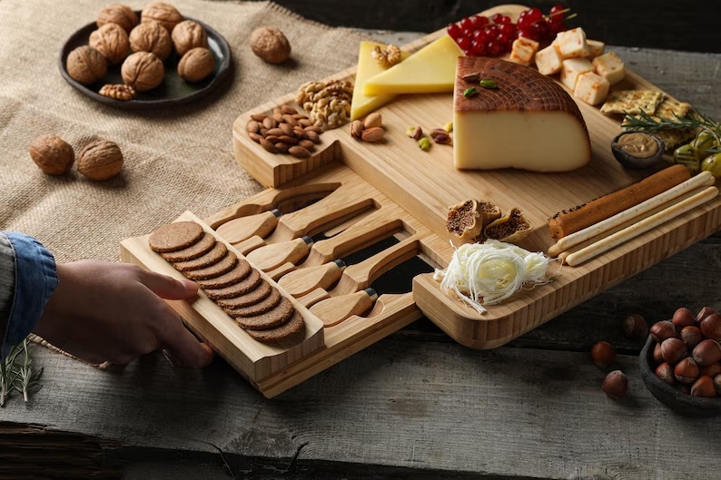 Personalized-Cheese-Board-and-Knife-Set